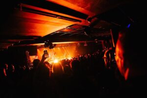 Daði Freyr Instagram - I’m doing a tour pt1 has come to an end! Thank you for making this the best tour yet! pt2 is selling fast so don’t snooz or you will looz
Here are some photos from our last 3 gigs in Milan, Barcelona and Madrid!
#📸 @rorybarnes_