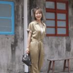 DaYuan Lin Instagram – 每天每天！都在壓抑住自己想要再次養狗的衝動🥹
尤其是走在路上看見別人牽著自己的愛犬散步的時候(視線一直忍不住停留也好想摸摸抱抱🥹

還有天氣很好的時候，總是一直想著要是還有狗的話現在一定想要馬上帶他們出去玩😭

或許是緣分還沒到
或許還想要再多些自在的時間

但還是期待哪一天可以再把這份愛延續下去❤️

🧥 @sandroparis