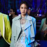DaYuan Lin Instagram - 穿上董亭言設計師的服裝，讓我不自覺都氣質優雅了起來☺️ 絢麗的燈光，震撼的舞台表演 在台上看著許多新銳設計師的服裝， 有那麼好幾度感動的瞬間， 一起感受到那種自己設計的作品和理念在台上展演被大家看見是有多麼的開心和滿足🥰 謝謝臺北時裝週，讓大家認識好多台灣厲害的設計師。 Photographer: #雷莫 @zemoism Hairstyle : @jimmy1987909 Makeup : @clairechengmakeup Dress: @yentity_official Jeweley: @apmmonaco #apmmonaco Shoes: @charleskeith_tw @voguetaiwan #2023臺北時裝週 #TaipeiFashionWeek #臺北時裝週xvoguefno