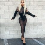 Dahlia Sin Instagram - DAY 2 of @rupaulsdragcon was IT! Had so much fun this weekend getting to meet all of you 🖤Thank you to everyone who wished me a happy birthday and showed up for me 🕷️ Fit @anoeses.brand Los Angeles Convention Center
