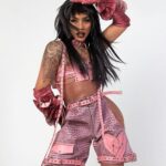 Dahlia Sin Instagram - WoMan Made Skins ⛓ Photo @thedivasoria Fits @manmadeskins Hair @nathanjuergensen Chromatica