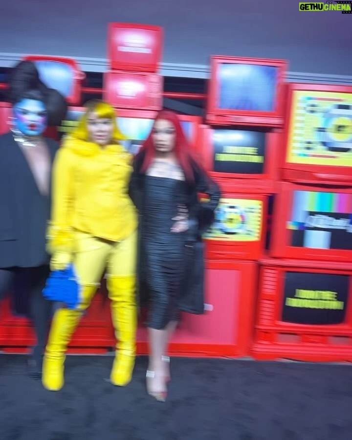 Dahlia Sin Instagram - H A U S ๐ด๐กโซ๏ธ๐ต