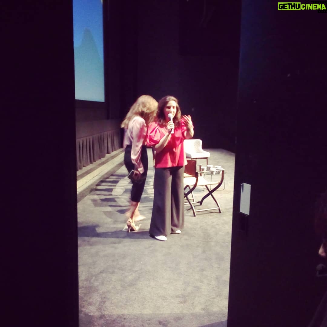 Daniel Hendler Instagram - Presentación de Los sonámbulos en el Tiff, en bambalinas. @eriquitarivas ya ha subido al escenario, @brillantinas me avisa que es mi turno y me demoro apenas con la foto.