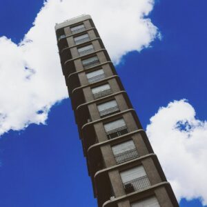 Daniel Hendler Instagram - Edificios desubicados