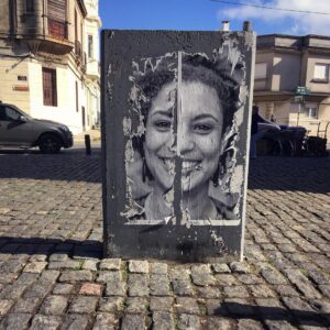 Daniel Hendler Instagram - Imagen de Marielle Franco en plaza de Montevideo