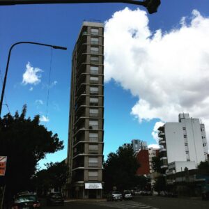 Daniel Hendler Instagram - Edificios desubicados
