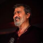 Daniel Lévi Instagram - Hier soir fut une soirée très spéciale pour nous. Daniel était présent à nos côtés, à vos côtés. Il nous aura permis encore de nous réunir, une de ses qualités. Merci à Laurent Bentata de nous avoir ouvert le Théâtre Mogador. Merci à notre famille de coeur « des musiciens hors pairs » comme dit mon mari car je ne parle pas de lui au passé. Je n’aurais pas pu faire cette soirée sans eux. Il est fier de vous, c’est une certitude. Merci au Gospel n’Life Harmony qui a fait trembler les murs du Théâtre pour lui. Merci à tous les artistes présents d’avoir fait vivre sa musique en interprétant ses chansons. Merci à Rabah pour la mise en scène et en lumière de nos plus belles histoires, merveilleusement montées en vidéo par Anne-Sophie Guebey, notre amie, ma confidente et celle qui est là à chaque moment. Il nous aura fallu beaucoup de courage pour remonter le temps… Merci à François Troller et à Veronique Seard, nos attachés de presse qui ont toujours été là pour Daniel, pour nous et qui le sont encore aujourd’hui, pour toujours. Merci à Sam Smadja et à son équipe d’avoir organisé d’une main de maître à nos côtés cette soirée si importante à nos yeux. Merci à Nicolas Aubert, à Johan Sayada et à leur équipe pour la mise en place du livestream qui aura permis à plus de 160 000 personnes de suivre cette soirée en direct, partout dans le monde. Merci à Albert Cohen pour son soutien et son amitié sans faille. Merci à Yves Mayet pour la logistique. Merci à la logistique du Théâtre et un merci particulier à Maud d’avoir été à mes côtés. Merci à mon amie Sarah Guetta à la coiffure à la charmante Eva au make-up. Merci à Yohan Sensation au catering. Merci à Pierre Bitton pour son aide précieuse Merci à l’association Lev Tov pour l’organisation de la campagne de dons. Merci à Addictive Music Nabil et Stéphane pour nous. Merci à notre famille d’être là, présente à nos côté avec un amour inconditionnel, et qui permet d’avancer Merci à toutes les personnes présentes hier soir et à vous tous qui avez suivi le concert en direct de chez vous… merci, d’être là… toujours. Merci au tout-puissant de m’avoir donné la chance de croiser ton chemin… je t’aime ❤️