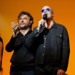 Daniel Lévi Instagram - Merci à vous tous d’avoir été là pour lui… 🤍 Cet hymne restera à jamais l’empreinte de mon mari et aussi celle d’une aventure humaine extraordinaire à vos côtés… alors aujourd’hui, TOUS ENSEMBLE, continuez à faire vivre cette si belle chanson 🙏🏻 Théâtre Mogador
