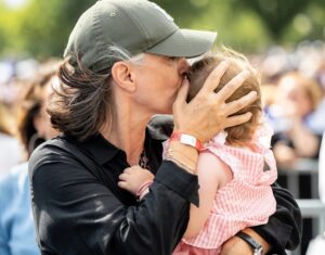 Daniel Lévi Instagram - Une journée pas comme les autres… 
On t’aime 🙏🏻❤️