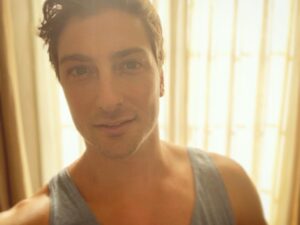 Daniel Lissing Instagram - Sunday afternoon #selfie