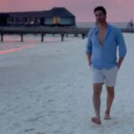 Daniel Lissing Instagram - Times like these… VELASSARU MALDIVES