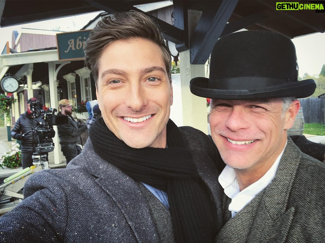 Daniel Lissing - 35.1K Likes - #throwbackthursday #tbt being silly with my mate @martincummins_ #goodtimes in #hopevalley #hearties Tune in to the season 6 premiere this Sunday night! You know where.. @hallmarkchannel .. I’ll be watching!! 😃👍🏼