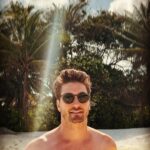 Daniel Lissing Instagram - Hitting the reset button hard… VELASSARU MALDIVES