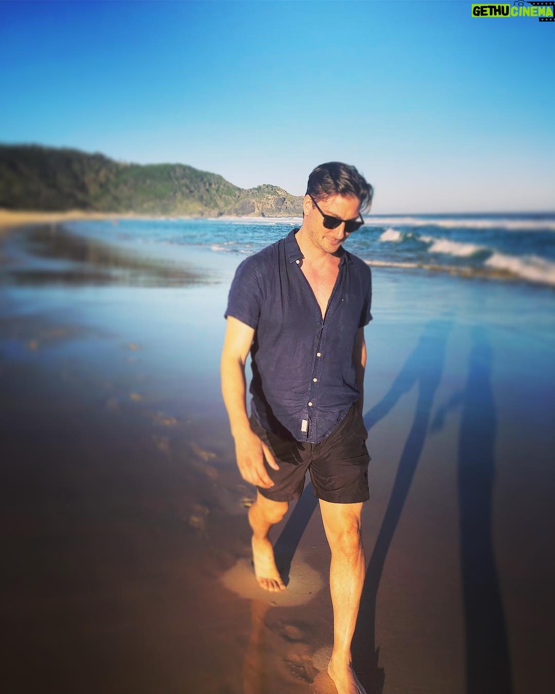 Daniel Lissing - 26.1K Likes - It was so great to be back in Australia. Thank for making this trip a very special one 🇦🇺 #loveyouall #friendsandfamily