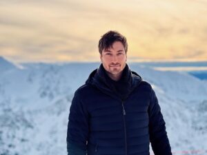 Daniel Lissing Instagram - HAPPY NEW YEAR!