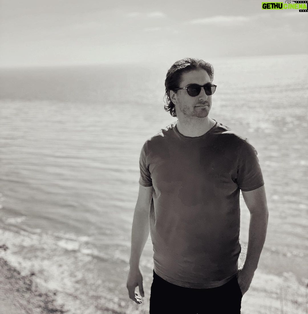 Daniel Lissing - 27.8K Likes -