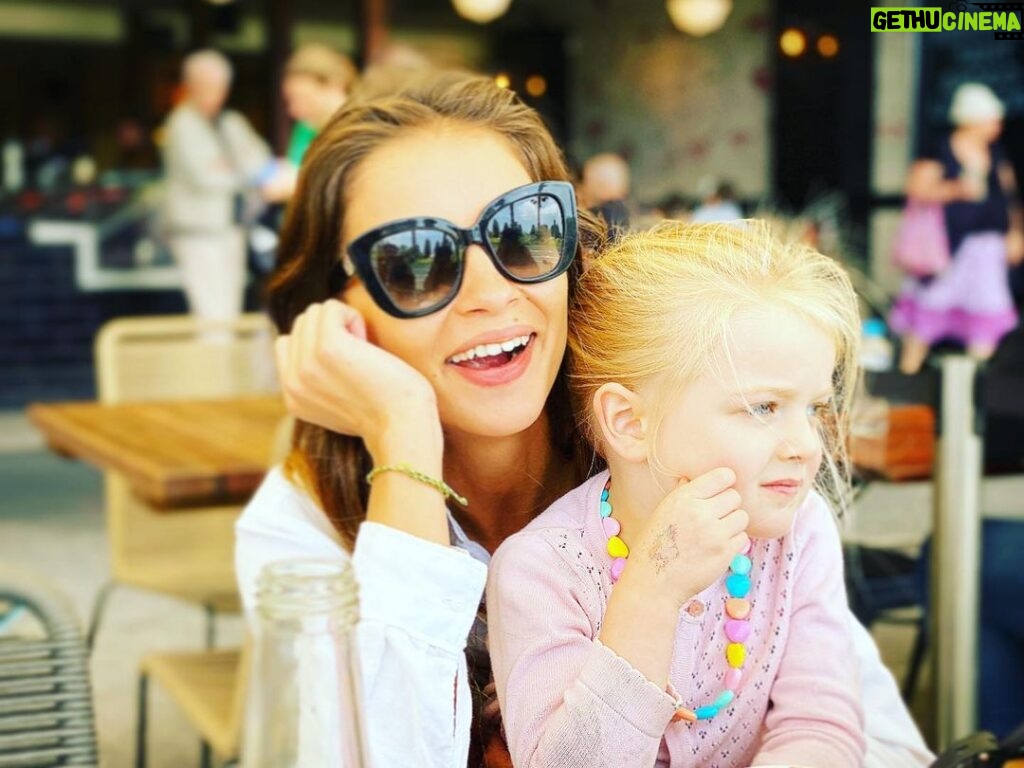 Daniel Lissing Instagram - HAPPY 5TH BIRTHDAY TO THE BEST MOST AMAZING NIECE IN THE ENTIRE WORLD!!!!!!! We love you! Uncle Dan and Aunty Nadia ❤😘