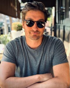 Daniel Lissing Instagram -