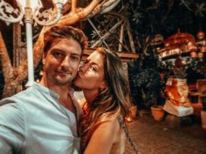 Daniel Lissing Instagram - Bali nights with @jegdiva 🌙 #travel #Bali