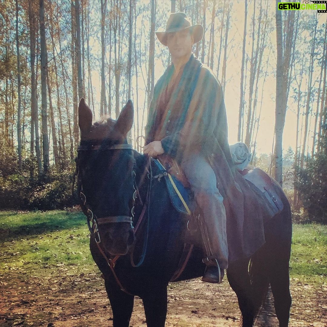 Daniel Lissing - 32.9K Likes - Remember these characters?! #hearties