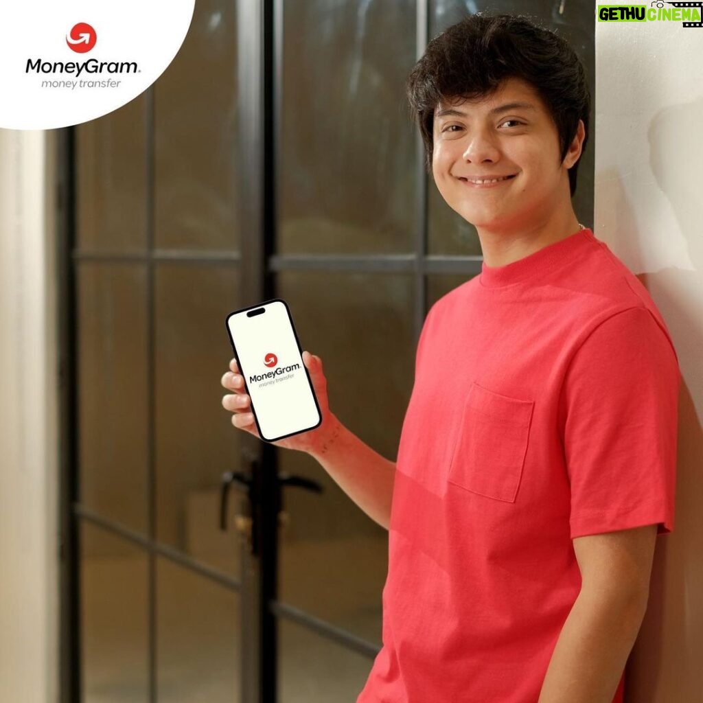 Daniel Padilla Instagram - To my fellow Filipinos, send money 24/7 all year round from US, Canada, Australia, France, Germany and more with MoneyGram Online and enjoy great rates. Plus, you can send for cash pick-up,, direct to an account or to a Philippine e-wallet! * Download the MoneyGram app and send money now. Disclaimer: *Send to e-wallet service is only available for GCash wallets. #MoneyGram #MoneyTransfer