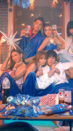 Daniel Padilla Instagram - Siguradong extra saya at extra sarap ang Christmas 
celebration ngayong taon with Pepsi!
Excited na akong makipag agawan ng shanghai kasama ang 
mga tropa sa handaan! 
#PEPSIEXTRASARAPXMAS
@pepsiphilippines