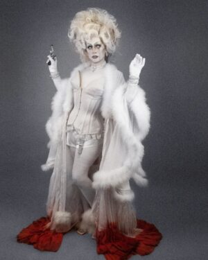 Daniel Wallace Instagram - A Haunting beauty
Haunted Hotel Floorshow
Welcome to The hotel California....such a lovely place....such a lovely place....
Hair  blast and shattered skull by @florencias_wigs 🤍
Gown by @liquorice_original ❤
Dyed and splattered by myself with additional stonework by @lourobs 🖤
Corsetry by @misty_couture 🩸
Picture by the uber talents of @Faketrash 👻
Additional picture of the back of the dress (for allll the gorey details)and a vid of the wig back cos otherwise you'd never see it...and it does look good dunnit?!
Stream the Boulet Brothers’ Dragula Season 5 on Shudder and AMC+! New episodes every Monday Night.”

@bouletbrothersdragula @bouletbrothers @shudder @amcplus
#ghost #horror #hauntedhotel