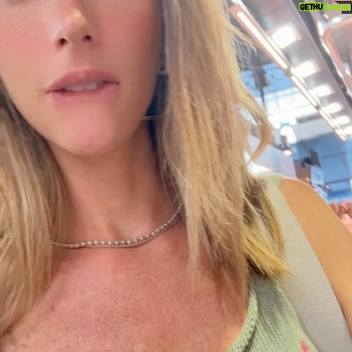 Daniela Pantano - 3.6K Likes - 🇪🇸Dump Madrid 🇪🇸Termina un viaje increíble para mi. Por muchas más aventuras, hala Madrid!! 🇪🇸 nos veremos prontito con nuevos proyectos!❤️💫💪
1. Uno de mis lugares preferidos plaza mayor
2. Beboteando en plaza mayor 😂
3. Callao
4. Un resto muy cool ( no recuerdo el plato 😂)
5. Perfectamente imperfecta
6. Ciudad de las artes en Valencia
7. En algún lugar de Valencia 🍎
8. El Mestalla en Valencia
9. La Boqueria en Barcelona
10. El teatro del liceu 🎭