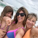 Daniela Pantano Instagram - Feliz cumple a la mujer de mi vida ❤️ a la mamá y abuela más amorosa , divertida y más especial que puede haber . Te amo con toda mi vida , te admiro profundamente por tu resiliencia por tus convicciones y tus valores . Qué felicidad que Ambar tenga esta abuelita !!!! Te amamos ❤️❤️❤️ @pato_runner