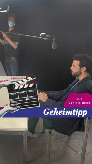Daniele Rizzo Instagram - Anzeige | Welche Marotte habt ihr? Was bringt euch Glück? Habt ihr ein Amulett? Glücks-Stein? Glücks-Unterhose? Seid ihr abergläubisch?

Ich halte ja eigentlich gar nichts von Aberglaube - EIGENTLICH.

Außer meine Tante aus Sizilien ruft kurz vor einem Auftritt an…

#gelorevoice #bessergutbeistimme #stimme #tipp #onstage