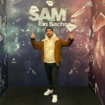 Daniele Rizzo Instagram - Ich bin Fan!!! #sameinsachse Letzte Woche durfte ich die ersten 3 Folgen sehen & freu mich heute endlich auf den Rest! :) Absolute Empfehlung!!! Fettes Kompliment und bitte mehr von diesen deutschen Geschichten @disneyplusde @panthertainment @soleen_yusef @tyronricketts @malick.bauer @bigwindowproductions #sam #poc #actor @ufa_production u.v.m. Berlin – the place to be