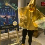 Daniele Rizzo Instagram – A STAR is Born 🤩 oder “Best interview ever” 🤪#Wish trifft auf Sterni – wünsch Dir was!
Der Disney Film zum 100 Jährigen Jubiläum ! Ab 30.11. im Kino – mit über 100 EasterEggs :) 
@disneydeutschland @disneywishmovie @disneyplusde The Ritz-Carlton, Berlin