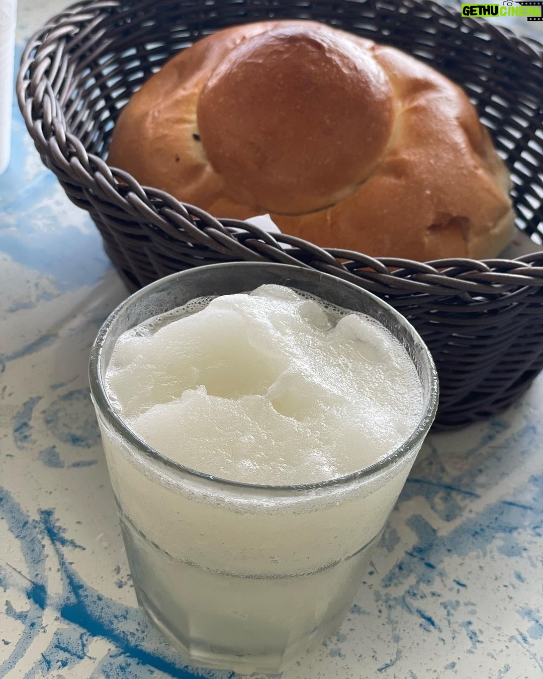 Daniele Rizzo Instagram - If you can do - go to #Cefalú! And of course visit other places in beautiful #Sicily ♥️ Swipe to see me looking like an American Tourist. Had a lot of Granita con Brioche from @ritrovo_orchidea 🤌🏽 @visit__sicily @cefalu.sicily #tindari #veryitalianperson #italianactor #germanactor Cefalù Sicily