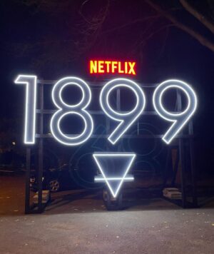 Daniele Rizzo Instagram - Thanks for the party #1899 #netflix 

pic by #tristarmedia 
@idasimpressions