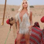 Daniella Chávez Instagram – Cumpleaños en el Desierto de Dubai 🐫🌵 Una celebración distinta para la mejor influencer en #Dubai Sonara