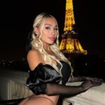Daniella Chávez Instagram - Obsessed with the Parisian Vibe! 👩🏼‍🎨🥐 Paris, France