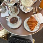 Daniella Chávez Instagram - Enamorada de París 🩶 Paris, France