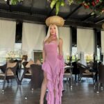 Daniella Chávez Instagram – Rodéate de mujeres que sumen a tu vida, te inspiren y te acompañen; que se enfoquen en sí mismas, las que cuando te ven brillar se alegran, porque verte bien es también un triunfo para ellas💞rodéate de las mujeres que construyen, motivan y levantan🌷.
@rbm_productions 🧸.
. Sabor y Aroma