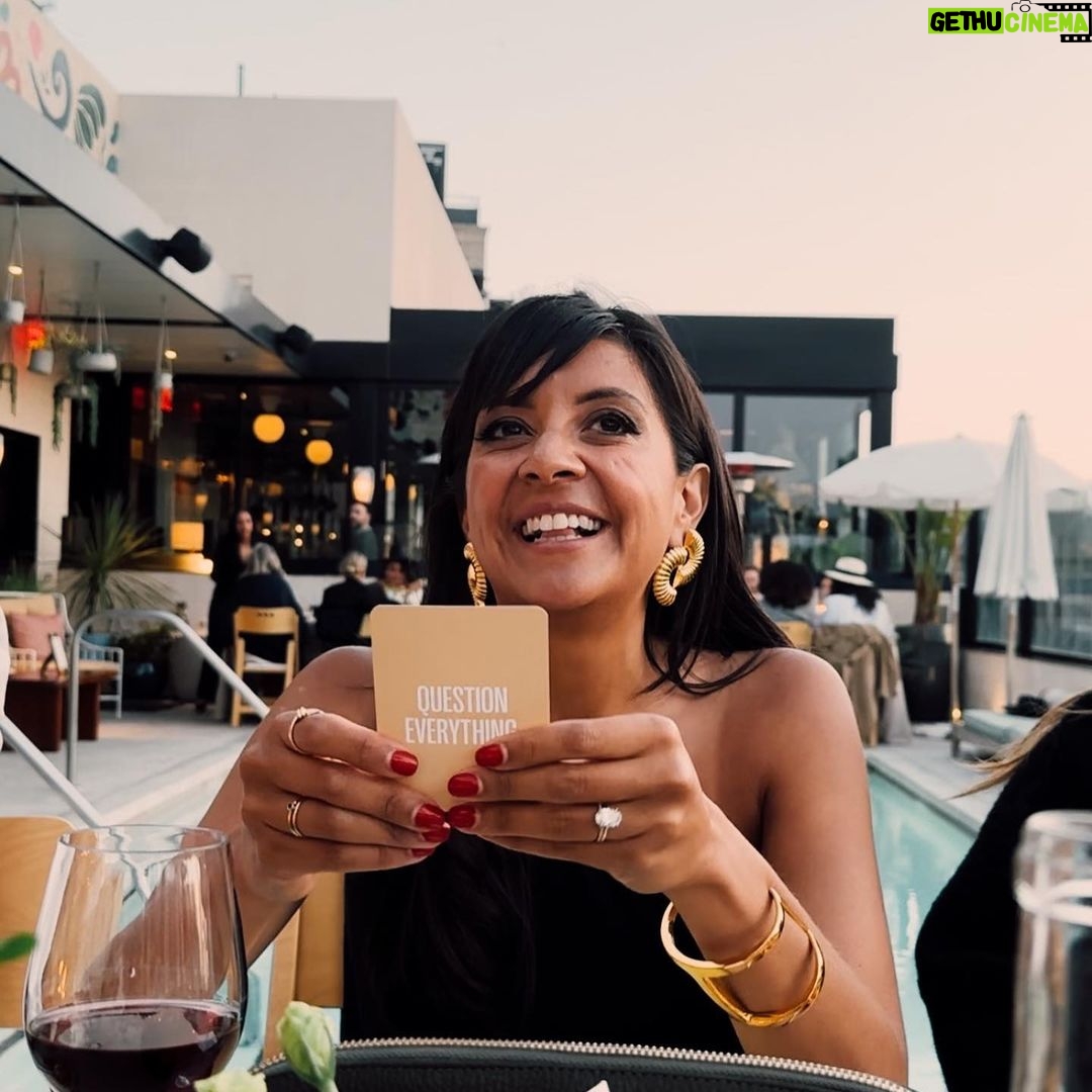 Danielle Robay Instagram - (Swipe to the end for 🎵) One of the best parts of getting older is my friendships with womxn (old + new) have gotten so much more profound. Less time // a higher bar. Only people that really fill you up! @cuyana (founders @kggallardo + @shilparshah) threw a dinner FULL of friendship, conversation and warmth ✨ Los Angeles, California