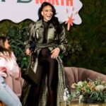Danielle Robay Instagram - @thefemalefoundercollective keynote last week was ✨✨. I was in conversation with @WinnieHarlow, founder of @cayskin + CEO @karenbarner1 (fellow Chicagoan!) Winnie is 1 of under 100 black female founders who’s raised over $1m in funding ($4.1m), a remarkable feat (and also an upsetting statistic worth noting and changing). Discovered on ANTM, internationally recognized as a supermodel her life in many ways seems like it was sprinkled with gold dust. But it’s deeper than that + here was my takeaway from our conversation: 𝗦𝗵𝗲 𝗱𝗼𝗲𝘀𝗻’𝘁 𝘀𝗲𝗲 𝗡𝗢 𝗮𝘀 𝗮 𝗯𝗮𝗿𝗿𝗶𝗰𝗮𝗱𝗲, 𝘀𝗵𝗲 𝘀𝗲𝗲𝘀 𝗡𝗢 𝗮𝘀 𝗡𝗘𝗫𝗧 𝗢𝗣𝗧𝗜𝗢𝗡. •When Winnie was diagnosed with vitiligo some of her family members would point to a new spot on her back, or kids at school would bully her. Her grandmother said, NO, you’re beautiful and blessed and you will live as such. She has 😊. •Winnie tried out for the VS fashion show. They said NO. She came back to audition the next year, and that show became a tentpole moment in her career. •Winnie applied for a job at Sephora at 16. They said NO. @cayskin is launching in Sephora Canada next week + she will be having an event at the same Sephora that turned her down. Half the battle is believing you can. The other half is executing. And that means not taking NO for an answer; it simply means NEXT OPTION. Swipe to the last slide for some ✨ 📚 from Winnie Rolling Greens Dtla