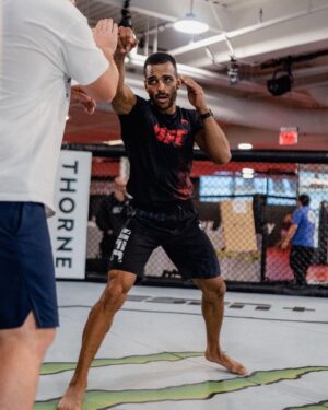 Danny Roberts Instagram - 10+ years in the game but hungrier than ever! May 7 time to eat! 😤🔥🍫

#UFC #UFCEurope #UFC274 #MMA #MixedMartialArts #Fighter #Warrior #Combat #CombatSports #SanfordMMA #JonesWrestling #HKickboxing #LasVegas #TeamChocolate