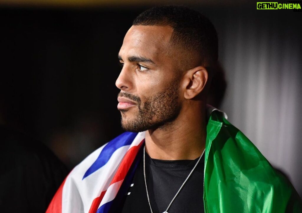 Danny Roberts Instagram - I've been grinding all my life, chasing dreams… Not really paying attention what it do’ to my health, and I could tell you that this life ain't what it seems, but no matter what it is, I stay true to myself 💭🐺 #UFC #UFCEurope #UFCVegas #UKMMA #MMA #MixedMartialArts #Fighter #Warrior #Combat #CombatSports #SanfordMMA #JonesWrestling #HKickboxing #LasVegas #TeamChocolate