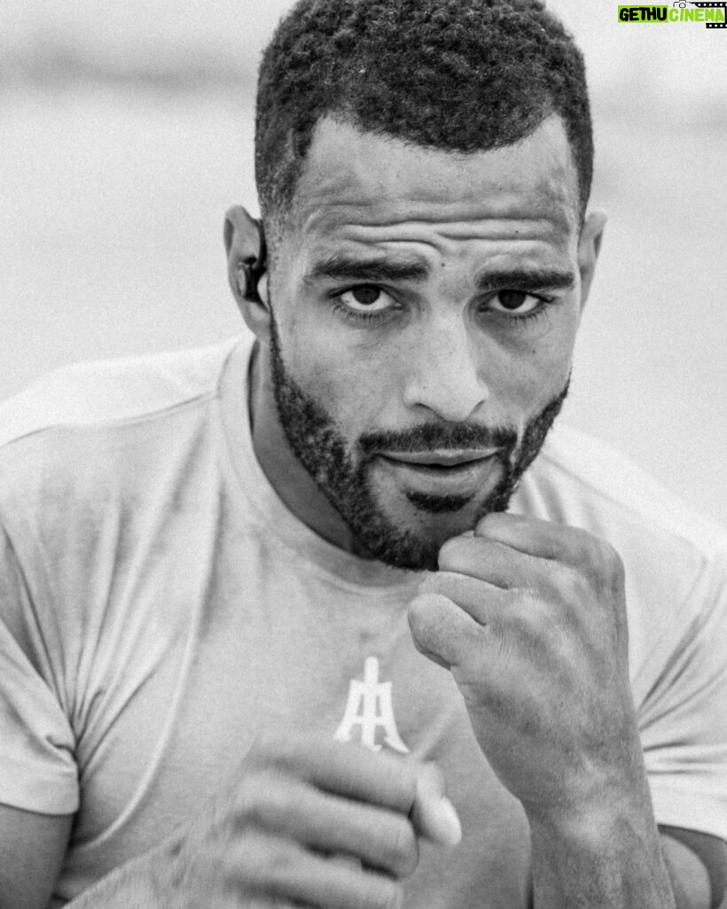 Danny Roberts Instagram - I’m a simple guy blessed with a rebels mind! 💀 Back to the burna…… @atropolis_ we work #UFCFightNight #TheReturn #MostUnderrated #TeamChocolate 🔥🍫