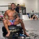 Danny Roberts Instagram - London…. I’m Counting down the days. 🇬🇧 It’s been a long 6 months away from everything I know. 🙏🏾 Best believe i’m coming to secure the bag. 😤💰 See you soon! #ufc #mma #killclifffc #teamchocolate🍫 Kill Cliff FC