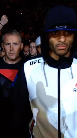 Danny Roberts Instagram - The boy from Croydon is back in business🔥🇬🇧🇬🇾 honoured to be flying the flag for my country once again! Saturday night it’s go time @ufceurope 🥊

#UFC #UFCEurope #CombatSports #MMA #MixedMartialArts #NoFear #NoLimits #KillCliffFC  #Savage #DifferentBreed #TeamChocolate #TheMarathonContinues #TMC #London #Bristol #Liverpool