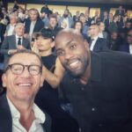 Dany Boon Instagram - Hier j’ai eu la chance de rencontrer le GOAT @teddyriner . Respect ! Pas parce qu’il est plus grand et bien plus fort que moi au judo mais RESPECT et profonde admiration pour son immense carrière conjuguée à sa gentillesse et sa générosité. ❤️
