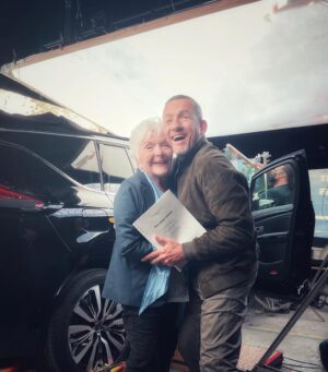 Dany Boon Instagram - 1er jour de tournage sur le film « Une belle course » de @christiancarion avec le bonheur incarné✨
la merveilleuse @linerenaudofficiel ❤️
#unebellecourse
