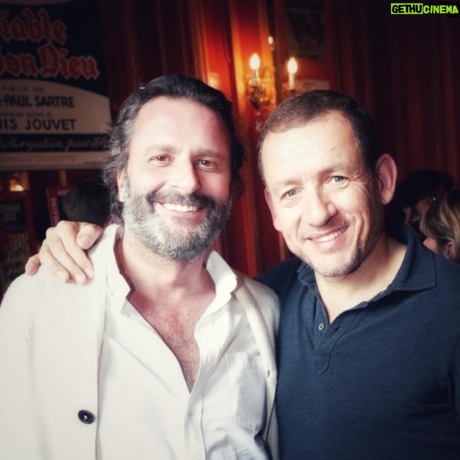 Dany Boon - 12.3K Likes - On se voyait rarement mais on riait énormément. Cyril Colbeau Justin n’était pas producteur, il ne travaillait pas, il était habité par le cinéma. Il rendait chaque instant de vie passionnant, drôle et excessif. Cyril était entier, inventif, touchant, grinçant, profondément humain. Il va beaucoup me manquer.