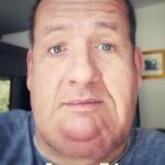 Dany Boon Instagram - Vivement le 11 mai... mais maintenant que je suis confiné dans un gros, comment je fais pour sortir? #jour51 #confinement