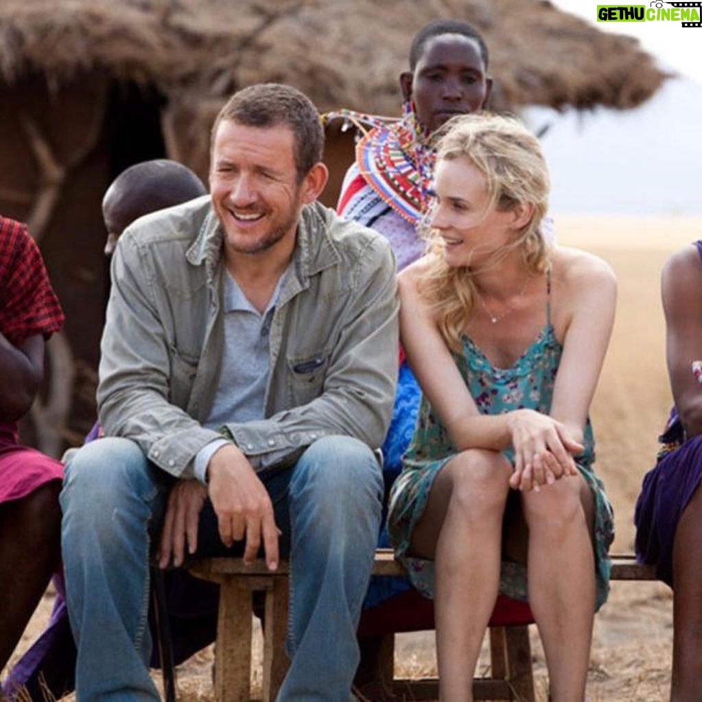 Dany Boon - 8.6K Likes - Gros succès hier soir sur @TF1 pour Un plan parfait, l’avant dernier film du très talentueux Pascal Chaumeil qui était d’une gentillesse rare. Je pense à lui et à sa famille.